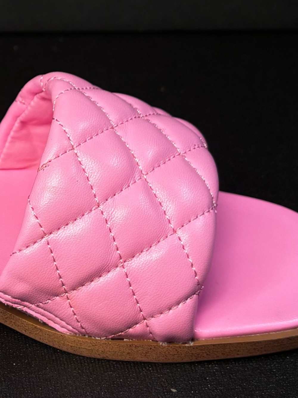 BCBGeneration Pink Quilted Slide Sandals Women’s Size 9 - Picture 9 of 13